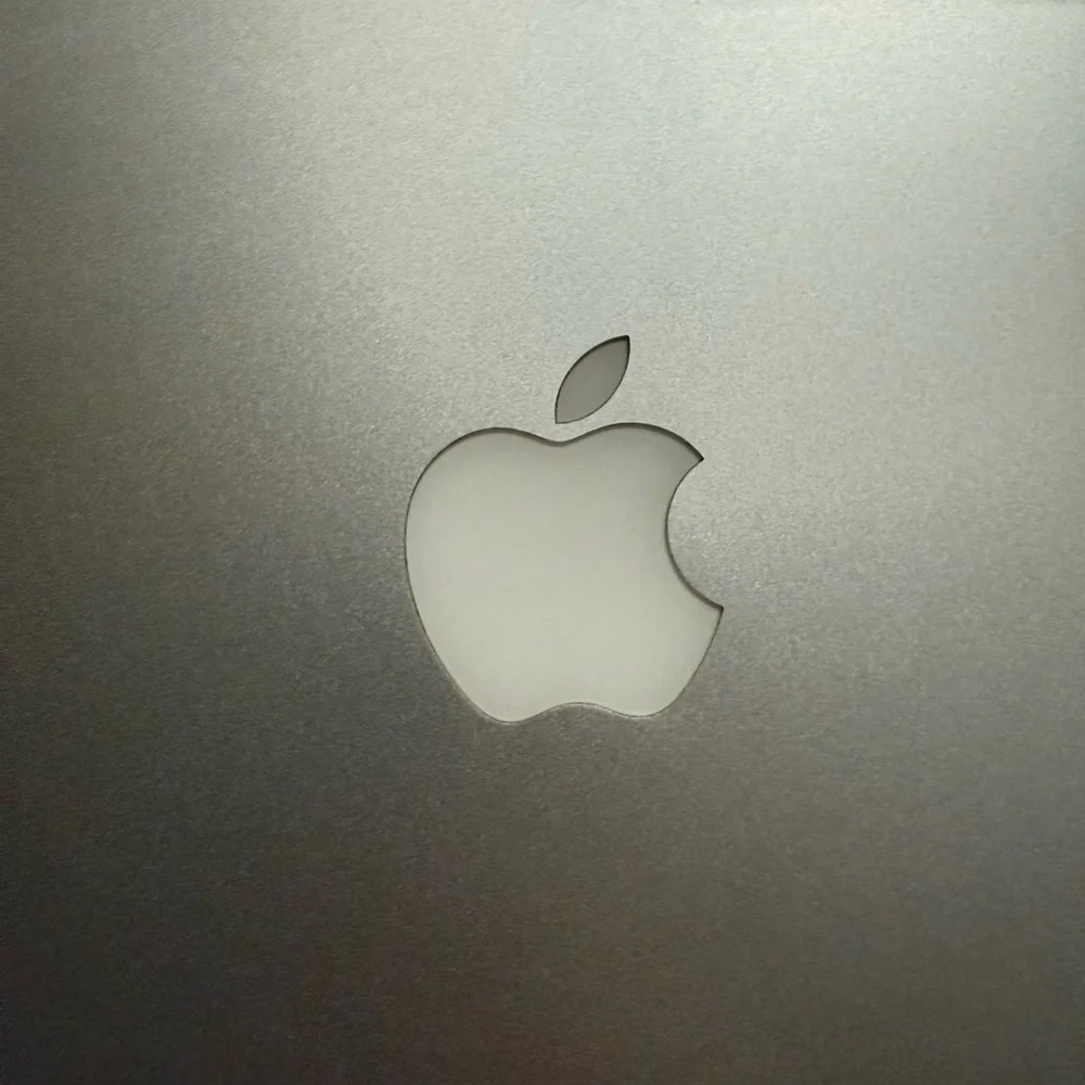 Apple MacBook Air 2014 - Silver 8gb ram 128gb ssd
